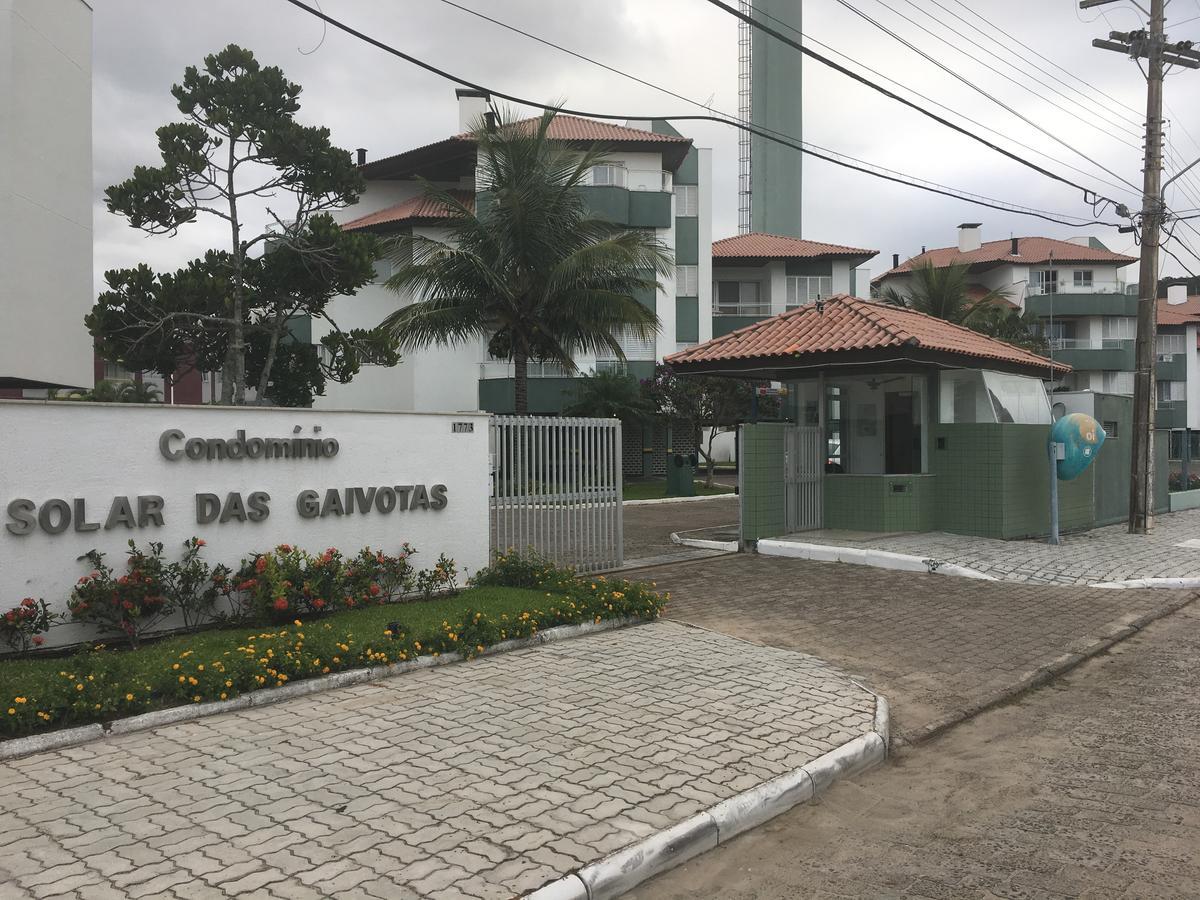 Lindo Apto Na Rua Da Praia Ingleses Florianópolis Kültér fotó